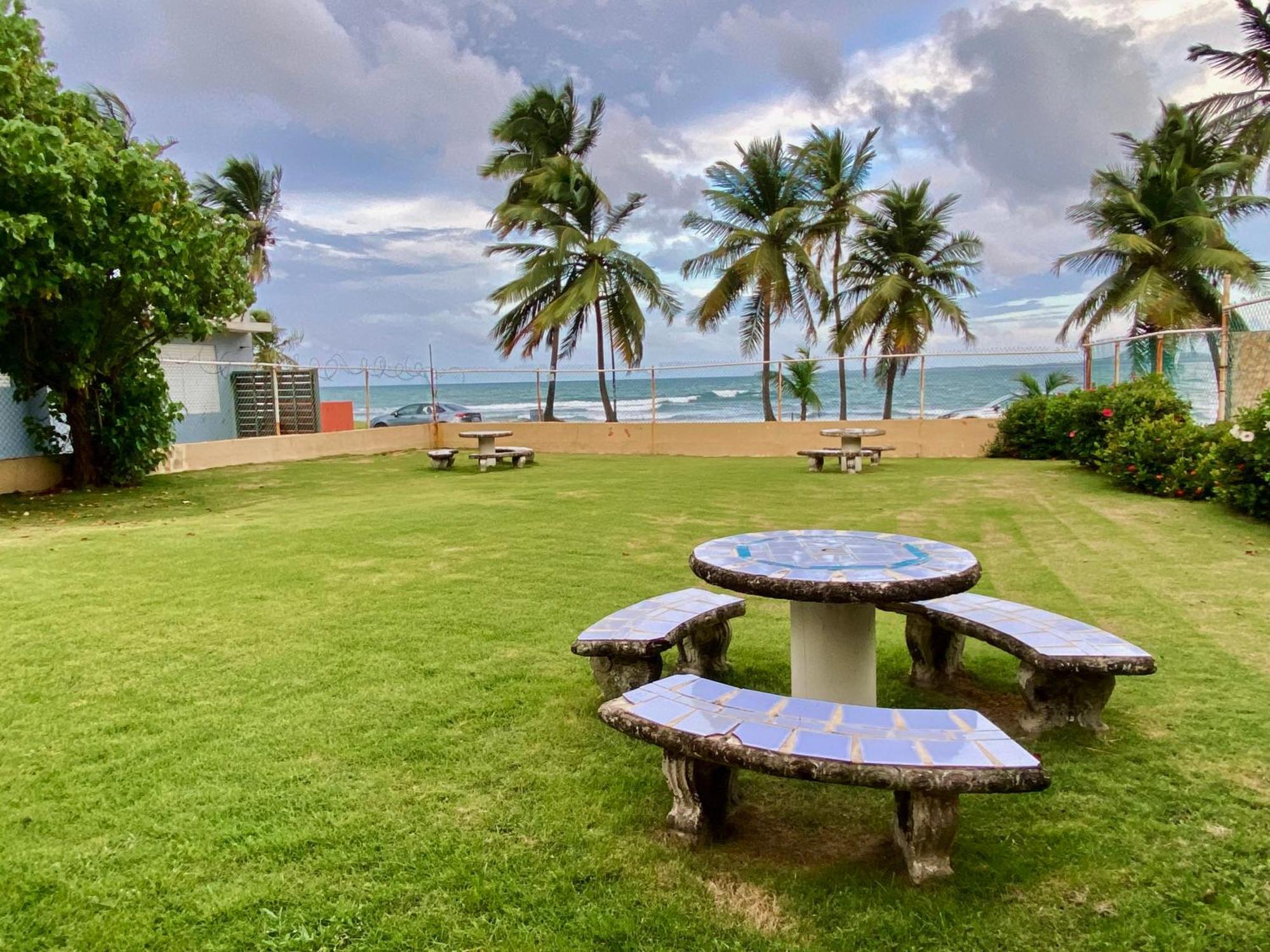 Beachbums Hideaway Luquillo Exterior photo