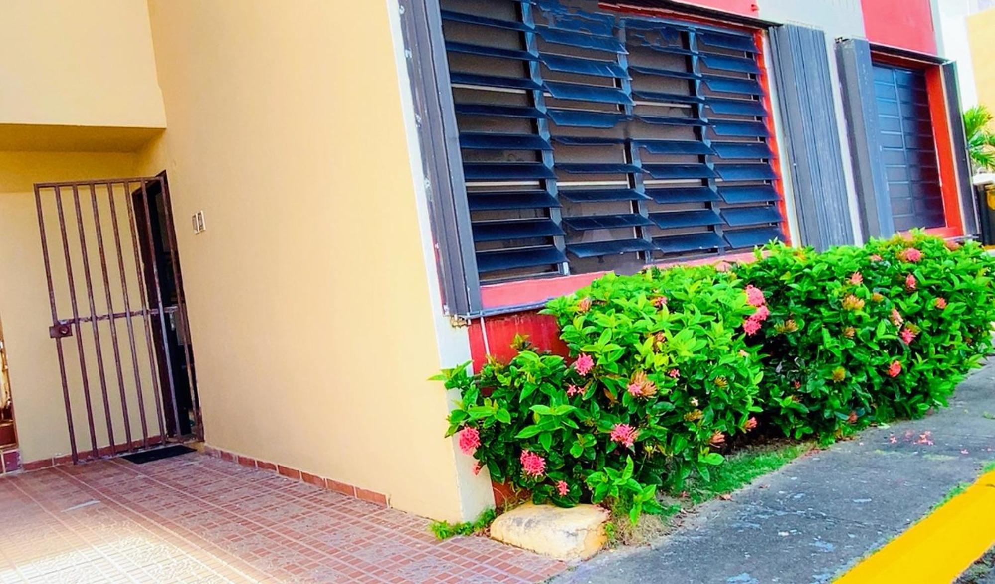 Beachbums Hideaway Luquillo Exterior photo
